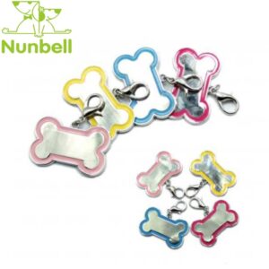 Nunbell kutyus névtábla csontos alakjával