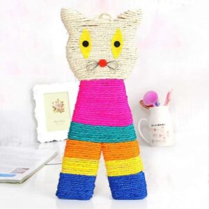 Macska alakú falra akasztható kaparó játék 39cm